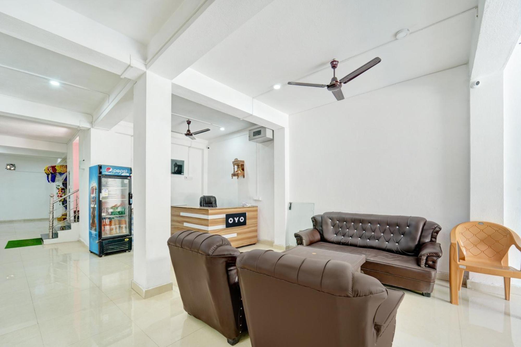 Hotel O Radha Rani Hotel Rājgīr Buitenkant foto
