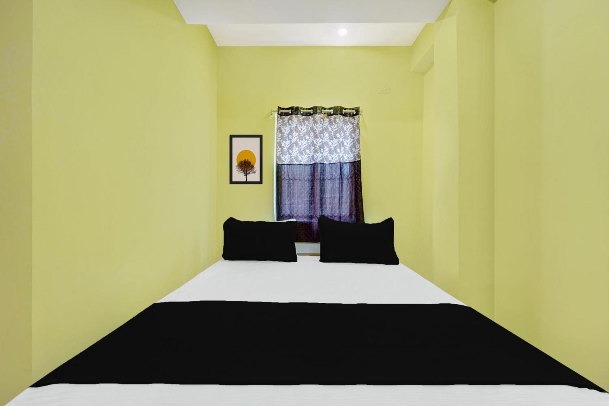 Hotel O Radha Rani Hotel Rājgīr Buitenkant foto